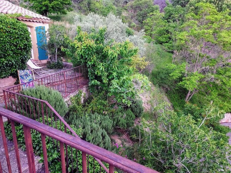 La Maison De Ninia 디뉴레뱅 외부 사진