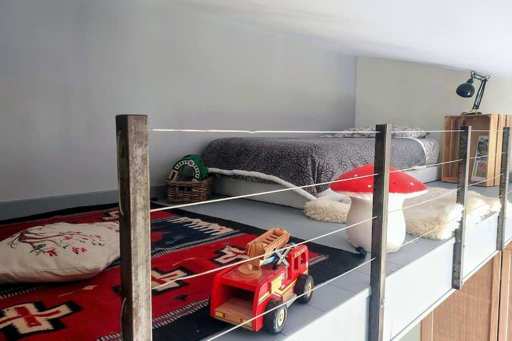 La Maison De Ninia 디뉴레뱅 외부 사진